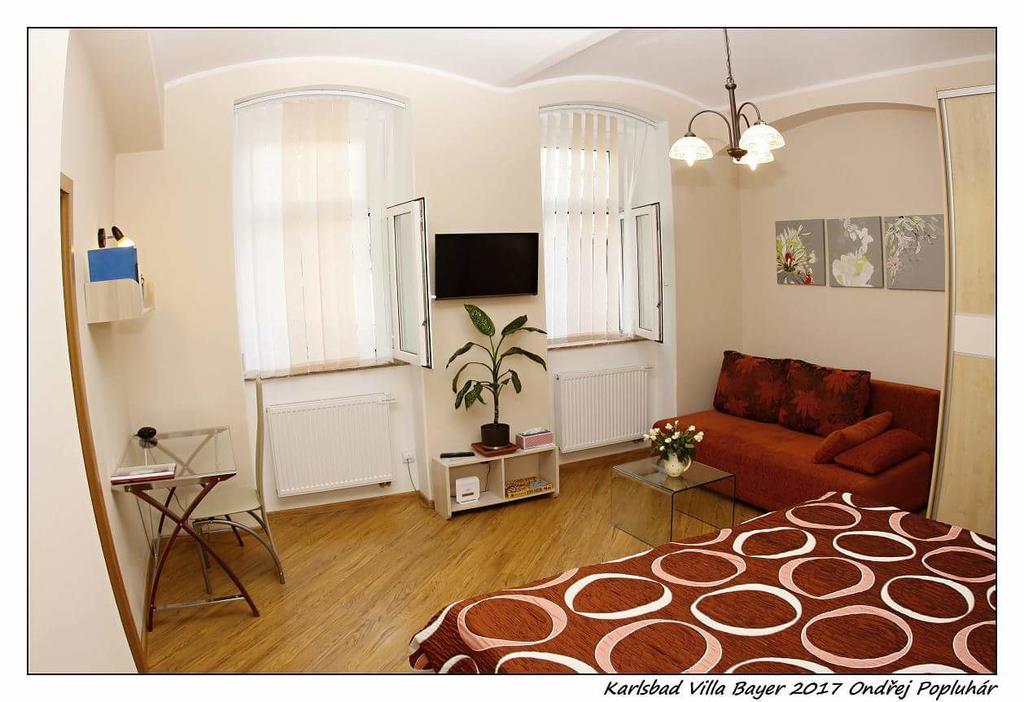Apartman Vila Bayer การ์โลวีวารี ภายนอก รูปภาพ
